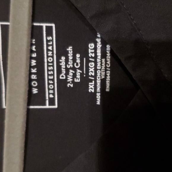 2xl Cherokee workwear scrub top - Picture 2 of 6